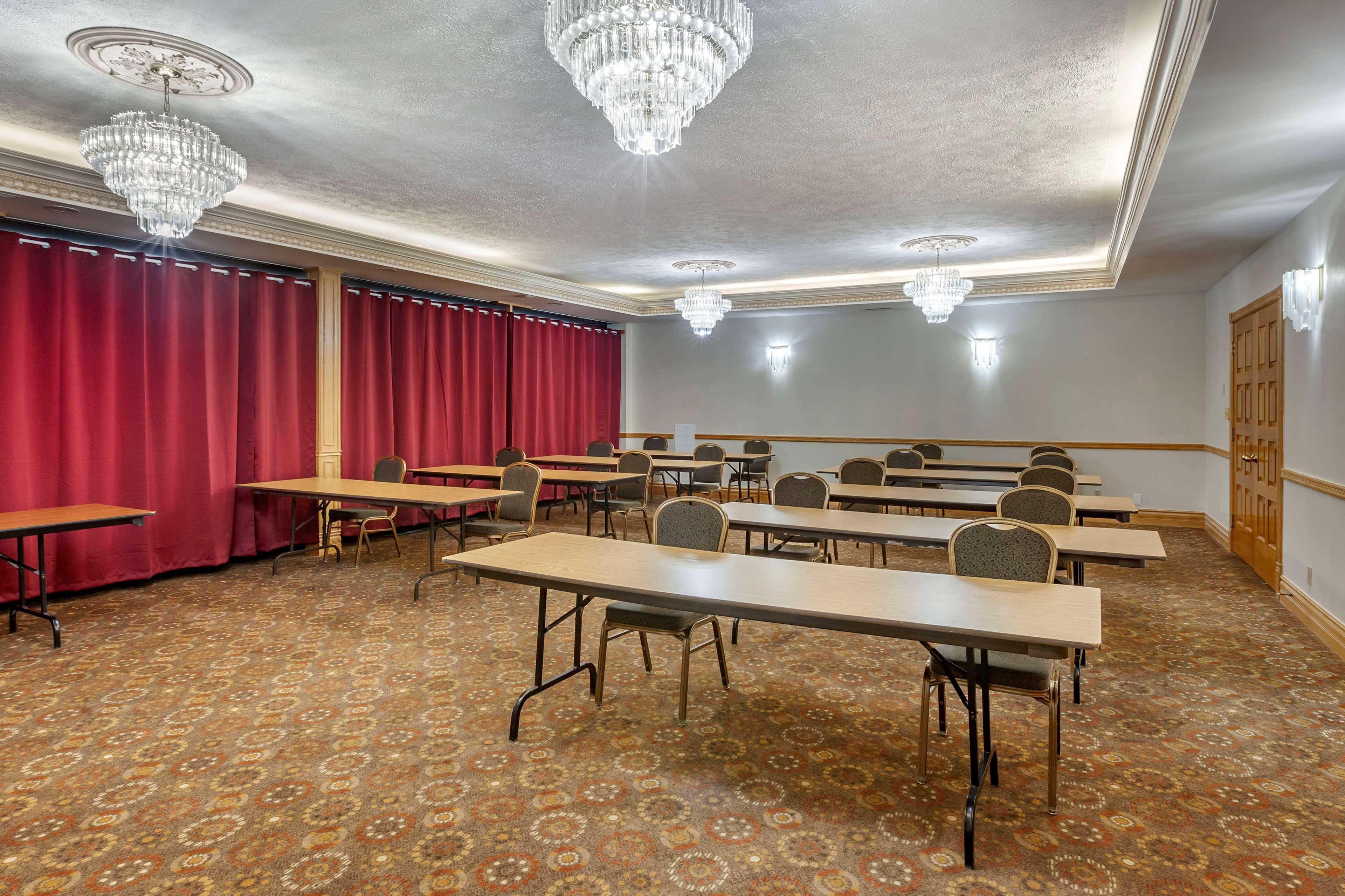 Surestay Plus Hotel By Best Western Kincardine Eksteriør billede