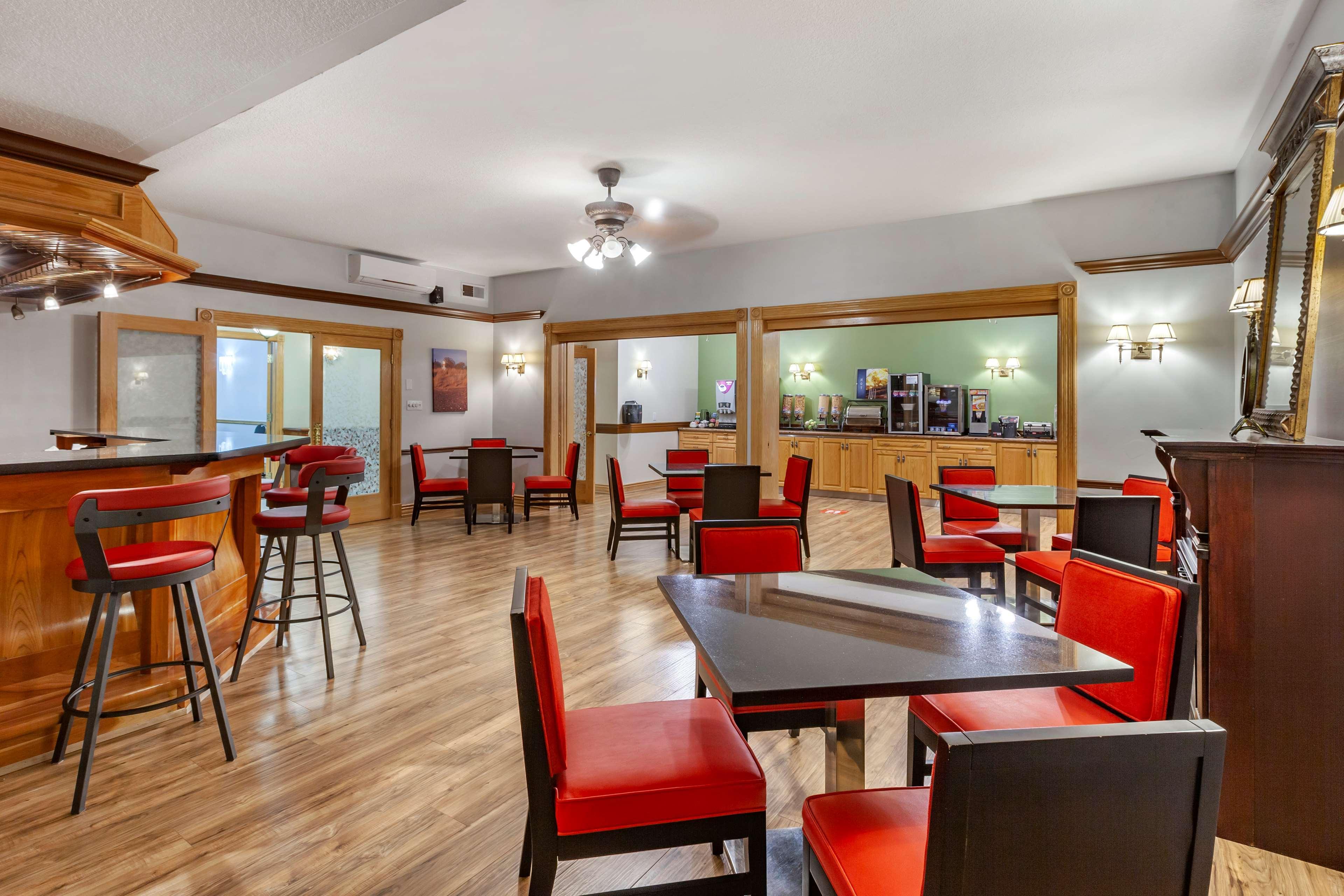 Surestay Plus Hotel By Best Western Kincardine Eksteriør billede